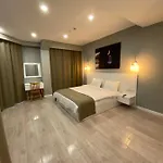 Li Pera İstanbul