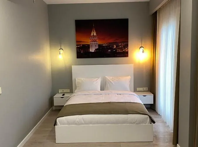 Li Pera Hotel